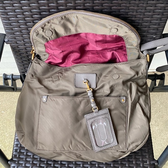 Marc by Marc Jacobs Brown Messenger Bag - Picture 6 of 10